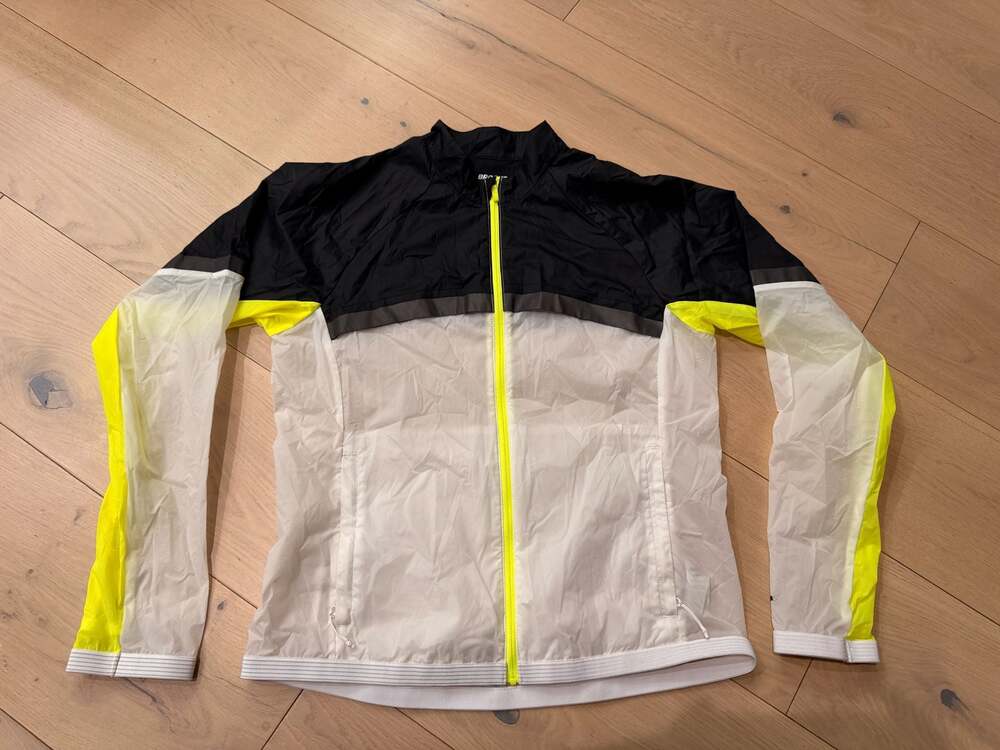 Brooks Carbonite Men's Reflective Running Jacket Size Medium Black White Neon